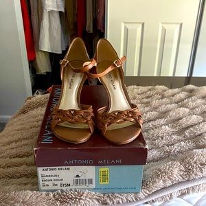 Antonio Melani Marisol Brown Sugar Heel